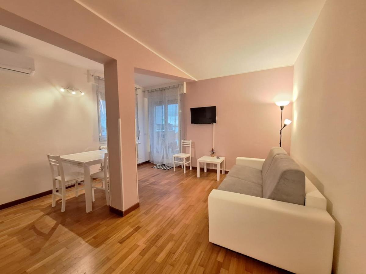 Tiburtina Apartment